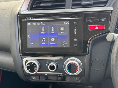 Honda Jazz 1.3 i-VTEC SE CVT Euro 6 (s/s) 5dr 10