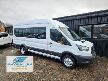 Ford Transit 460 H/R BUS 18 STR