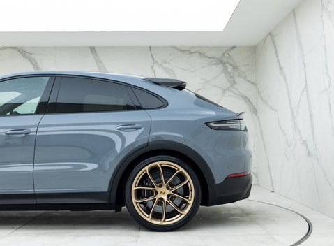 Porsche Cayenne Turbo GT 32