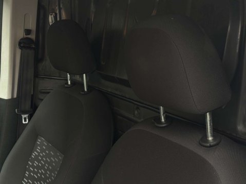 Vauxhall Combo 1.2 Combo 2000 CDTi 29