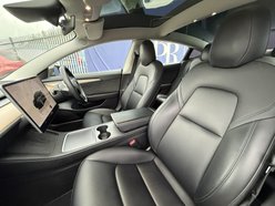 Tesla Model 3 Saloon 4dr Electric Auto RWD (241 bhp) 28