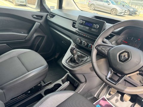 Renault Kangoo 1.5 dCi Blue ENERGY ML19 Start Panel Van 6dr Diesel Manual MWB Euro 6 (s/s) 31