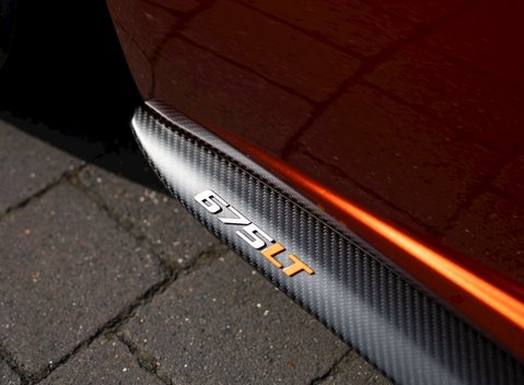 McLaren 675LT 25
