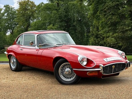 Jaguar E-Type 2+2 3