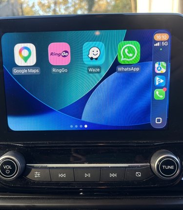 Ford Ecosport ST-LINE.. AUTO.. 5 SERVICES.. E/SUNROOF..H/SEATS & STEERING WHEEL.APPLEPLAY 3