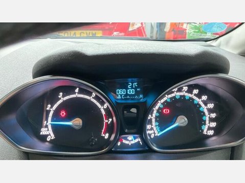 Ford Fiesta 1.0T EcoBoost Zetec Euro 6 (s/s) 5dr 7
