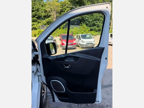Vauxhall Vivaro 1.6 CDTi 2900 Sportive Panel Van 5dr Diesel Manual L2 H1 Euro 6 (120 ps) 26