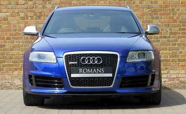 Audi RS6 Avant Plus 20