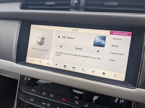 Jaguar XF PORTFOLIO 28