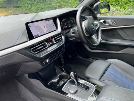 BMW 1 Series 1.5 118i M Sport (LCP) DCT Euro 6 (s/s) 5dr 26