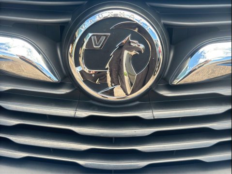 Vauxhall Grandland X 1.2 Turbo SE Premium Euro 6 (s/s) 5dr 60