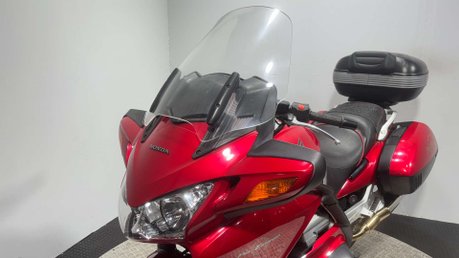 Honda ST 2004 38K FULL LUGGAGE NEW MOT SERVICED BIG CC TOURER BIKE 13