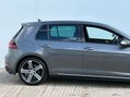 Volkswagen Golf 2.0 Golf R TSi 4Motion Semi-Auto 4WD 5dr 10