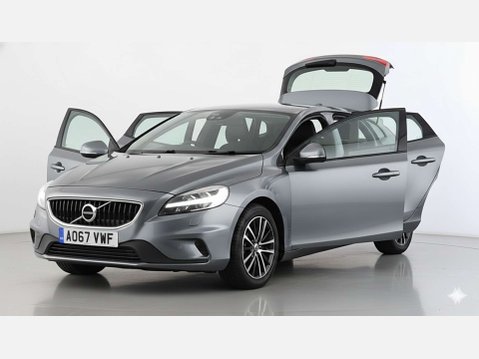 Volvo V40 2.0 V40 Momentum Nav+ T2 5dr 6