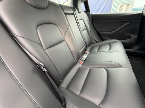 Tesla Model 3 (Dual Motor) Performance Saloon 4dr Electric Auto 4WDE (Performance Upgrade 25