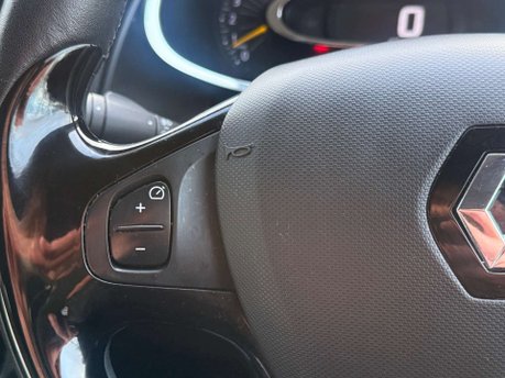 Renault Clio 1.1 Clio Dynamique MediaNav 5dr 14