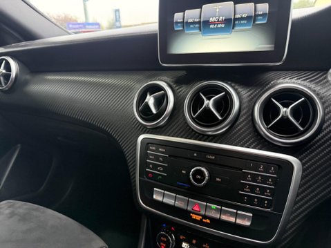 Mercedes-Benz A Class 2.1 A200d AMG Line (Premium) 7G-DCT Euro 6 (s/s) 5dr 13