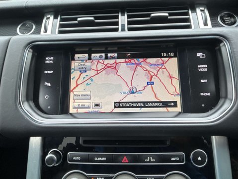 Land Rover Range Rover 3.0 TD V6 Vogue SE SUV 5dr Diesel Auto 4WD Euro 5 (s/s) (258 ps) 16