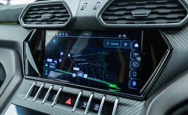 Lamborghini Urus Performante 19