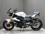 Triumph Street Triple 2013 ONLY 19K, QUICKSHIFTER, ARROW PIPE, NEW MOT 4
