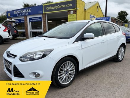 Ford Focus 1.0T EcoBoost Zetec Euro 5 (s/s) 5dr