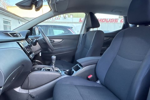 Nissan Qashqai VISIA DIG-T SMART VISION.. 7 SERVICES.. 1 PREVIOUS KEEPER..STUNNING EXAMPLE 8