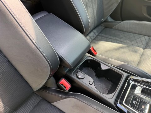 Volkswagen Golf R-LINE ETSI DSG 19