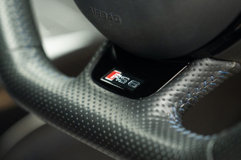 Audi RS6 4.0 TFSI V8 Performance Tiptronic quattro Euro 6 (s/s) 5dr 35