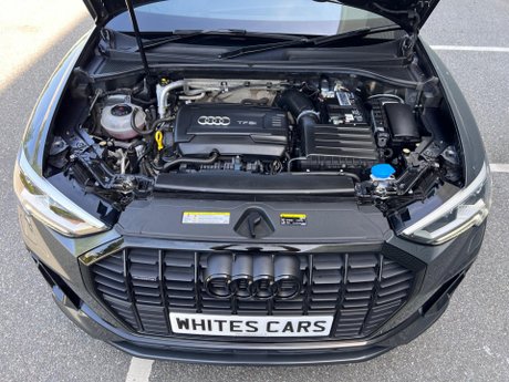 Audi Q3 2.0 TFSI 40 Vorsprung S Tronic quattro Euro 6 (s/s) 5dr 52