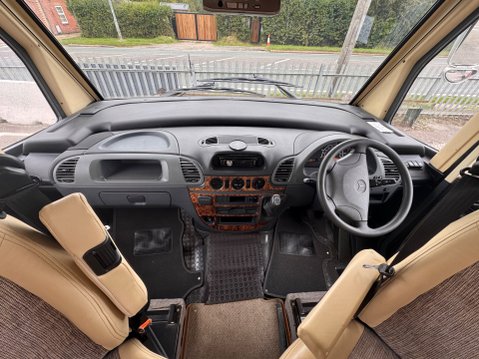 Auto-Trail Grande Frontier 71