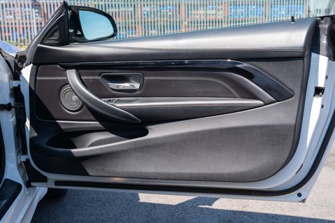 BMW M4 3.0 M4 Semi-Auto 2dr 40