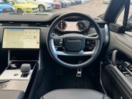 Land Rover Range Rover 3.0 Range Rover SE D MHEV Auto 4WD 5dr 30