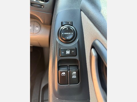 Hyundai I800 2.5 CRDi Style Euro 4 5dr 15