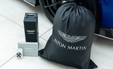 Aston Martin V12 Vantage Roadster 48