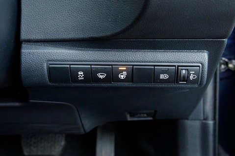 Suzuki Swace MOTION 15