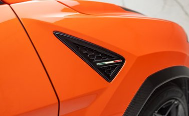 Lamborghini Urus PERFORMANTE 51