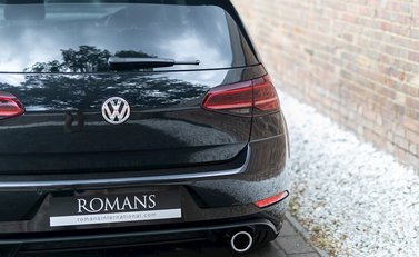 Volkswagen Golf GTI 20