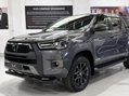Toyota Hilux INVINCIBLE X 4WD 48V MHEV AUTO 11