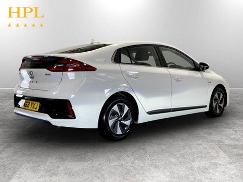 Hyundai IONIQ 1.6 h-GDi GPF Premium Hatchback 5dr Petrol Hybrid DCT Euro 6 (s/s) (141 ps) 7