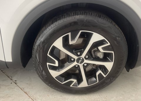 Kia Sportage 1.6 T-GDi '3' DCT 48v 17