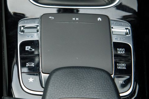 Mercedes-Benz A Class A 180 SE EXECUTIVE 32