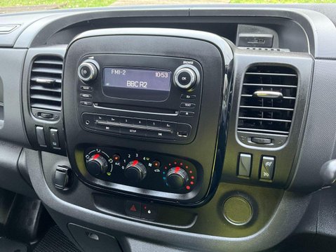 Vauxhall Vivaro 1.6 L2H1 2900 SPORTIVE CDTI 120 BHP 18