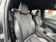 Peugeot 3008 PURETECH S/S GT LINE 8