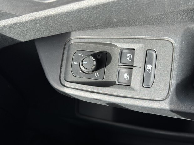 Volkswagen Caddy AUTO SWB L1H1 Commerce Pro C20 Air Con SELECT 23