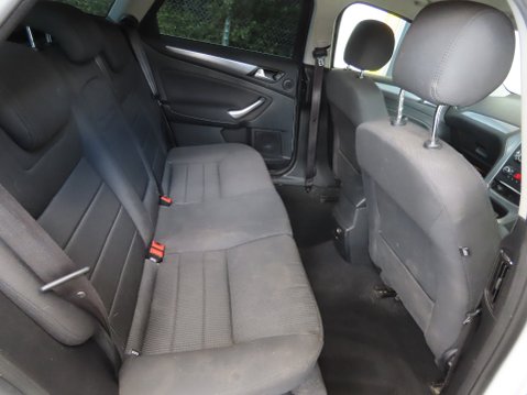 Ford Mondeo TITANIUM TDCI 8