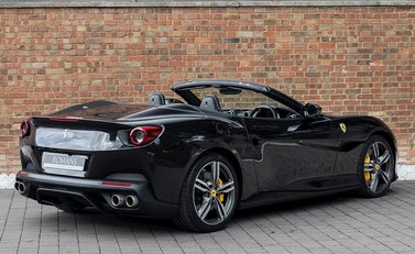 Ferrari Portofino 7