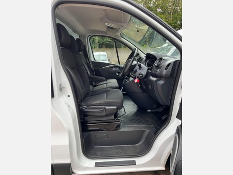 Vauxhall Vivaro 1.6 CDTi 2900 Sportive Panel Van 5dr Diesel Manual L1 H1 Euro 6 (120 ps) 22