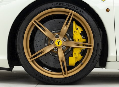 Ferrari 458 Speciale 8