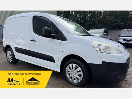 Peugeot Partner 1.6 HDi 625 SE Panel Van 4dr Diesel Manual L1 (153 g/km, 75 bhp)