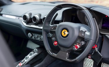 Ferrari F12 Berlinetta 11